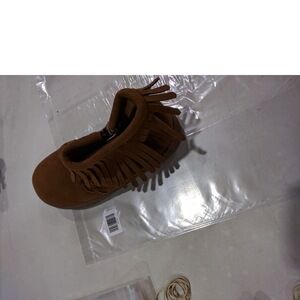 Girls faux-suede fashion booties with fringe around the ankle